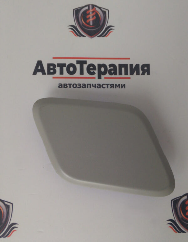 Заглушка бампера правая Shacman x6000 DZ9X259620072
